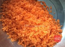 羊肉胡萝卜饺子的做法图解3