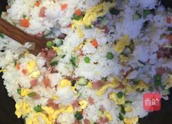 菠萝炒饭的做法图解4