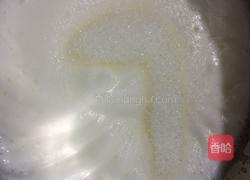 柠香纸杯戚风蛋糕的做法图解5