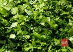 油麦菜饼的做法图解1