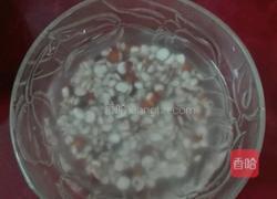 芡实薏米老鸭汤的做法图解1