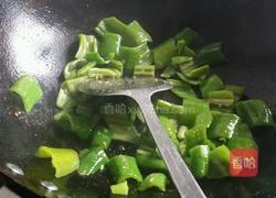 干煸肥肠的做法图解3