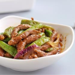 杭椒牛柳的做法[图]