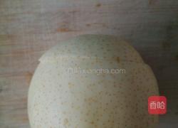 冰糖雪梨盅的做法图解2