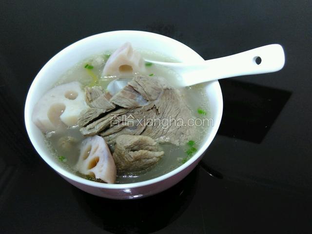 莲藕筒骨汤