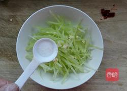 凉拌青笋丝的做法图解6