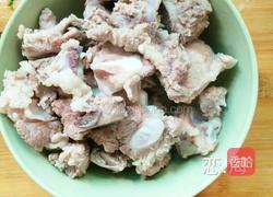 菠萝酸甜排骨的做法图解2