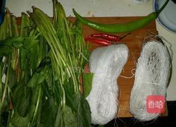 凉拌双椒菠菜粉丝的做法图解1