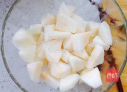 银耳红枣雪梨粥的做法图解7