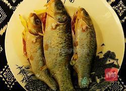 野蘑菇鲫鱼豆腐汤的做法图解2