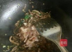 乌冬面炒泡菜丝的做法图解5