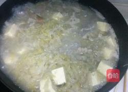 脊骨炖酸菜的做法图解5