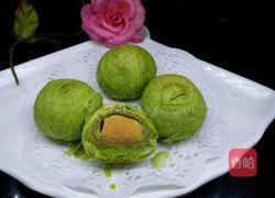 翡翠蓮蓉蛋黃酥的做法圖解24