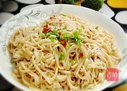 芝麻酱葱油拌面的做法图解6