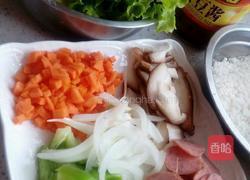 香长土豆焖饭的做法图解1