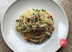 凤尾鱼意大利面的做法图解14