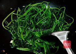 蒜蓉炒番薯叶的做法图解5