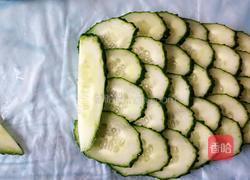 泡泡鱼黄瓜拼盘的做法图解12