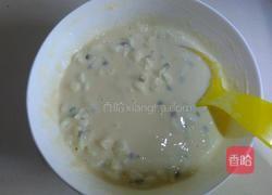 槐花鸡蛋饼的做法图解6