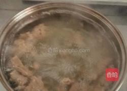蚕豆肉片汤的做法图解2