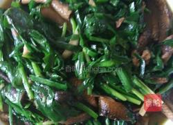 黄鳝炒韭菜的做法图解4