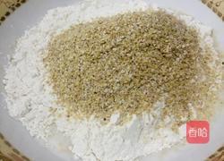 小麦胚芽花朵馒头的做法图解3