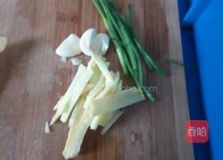 春笋炒咸菜的做法图解4
