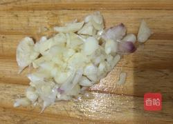 烧肉炒荷兰豆的做法图解3