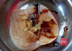 香酥炸鸡排的做法图解2