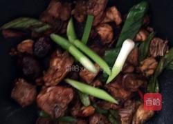 香菇炆鸡的做法图解8