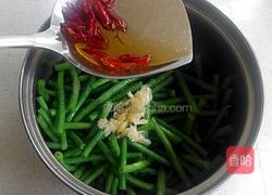 蒜末豇豆的做法图解7
