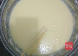 火腿韭菜鸡蛋饼。的做法图解1