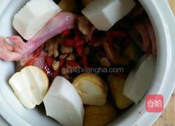 板栗鸽子汤的做法图解3