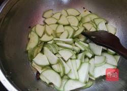 鸡蛋西葫芦的做法图解4