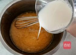 戚风纸杯蛋糕的做法图解5