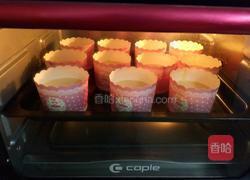 戚风纸杯蛋糕的做法图解12