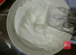 戚风蛋糕的做法图解4