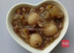 莲子银耳粥的做法图解7