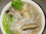 海鲜骨头砂锅粥的做法[图]