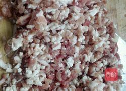 清炖香椿狮子头的做法图解2