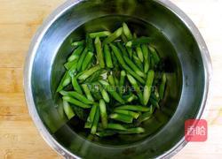 果仁拌芦笋的做法图解4
