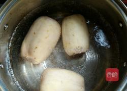 凉拌莲藕的做法图解1