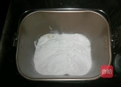 毛毛虫肉松面包的做法图解2