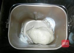 毛毛虫肉松面包的做法图解3