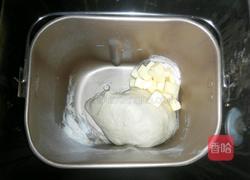 毛毛虫肉松面包的做法图解4