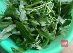 蒜泥空心菜的做法图解1