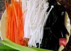 金针菇海带汤的做法图解1