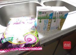 牛奶冻的做法图解1