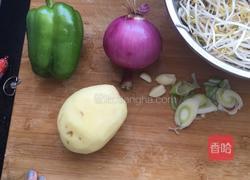 晴晴牌醋溜土豆丝的做法图解1