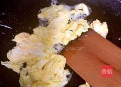 木耳洋葱炒鸡蛋的做法图解3
